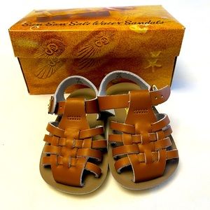 Salt Water Baby Sandals, Never Worn, Original Box, brown/cognac colored, size 3